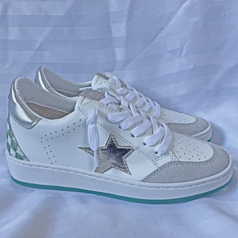 Vintage Havana NWT Gillian Star Fur Trim Sneakers Womens Size 7